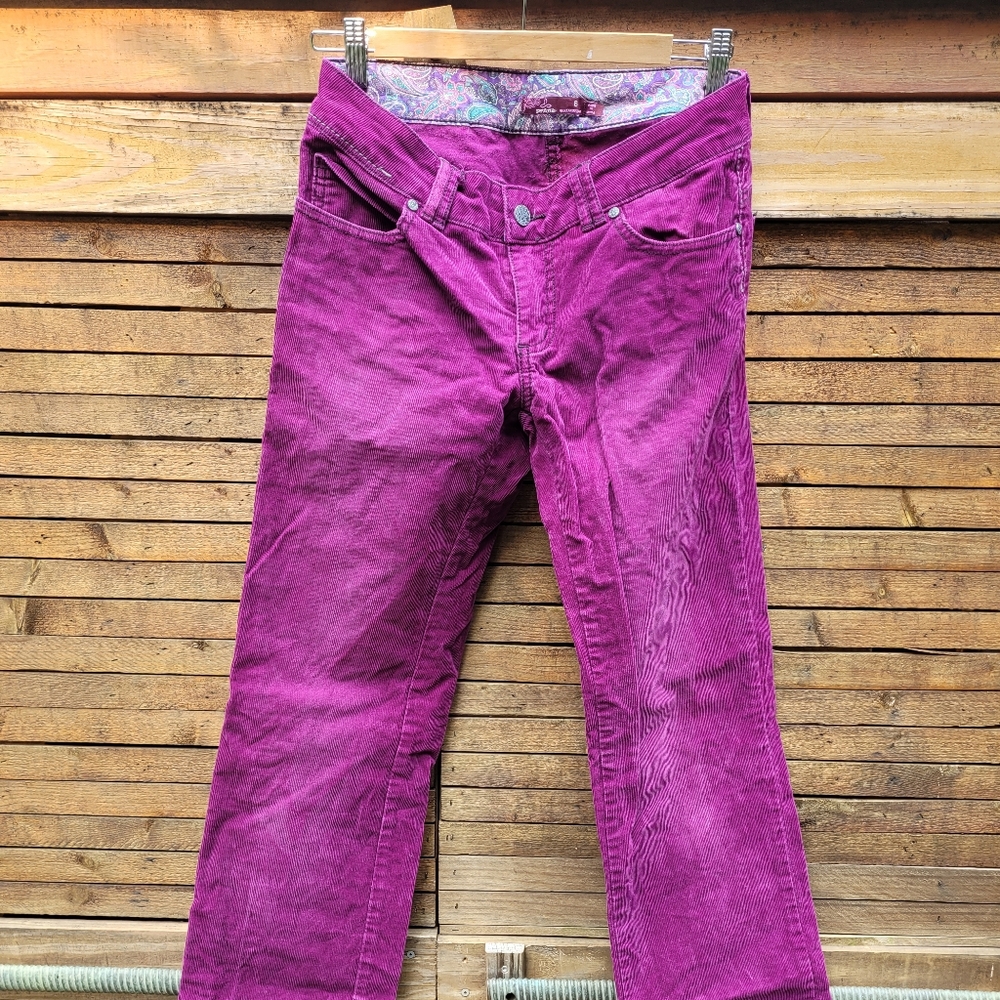 PRANA Purple Violet Corduroy Pants. Long. Size 6.
